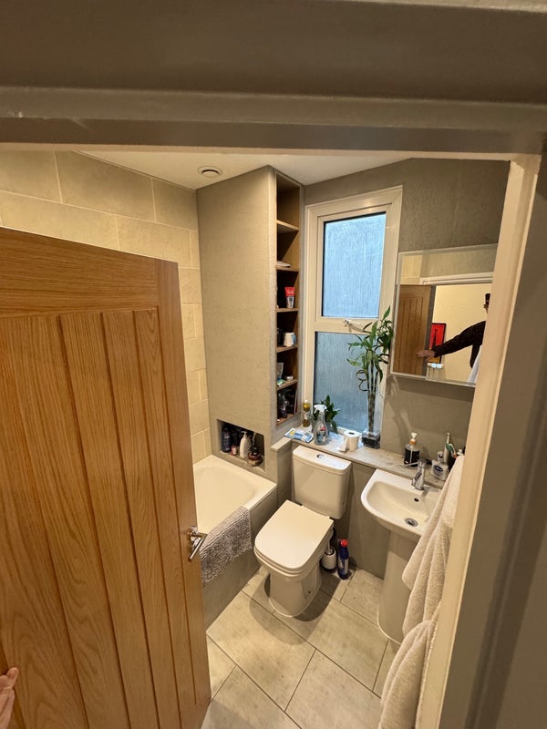 Room Lyham Road in Greater London