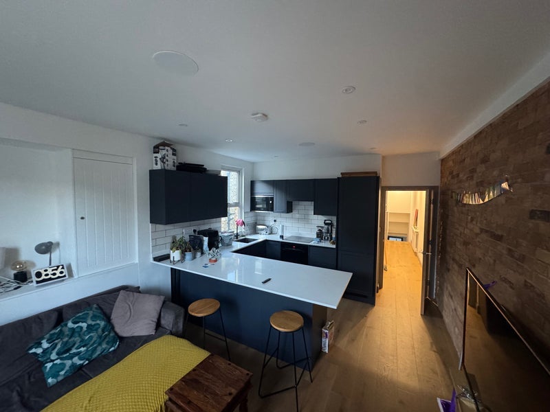 Room Lyham Road in Greater London