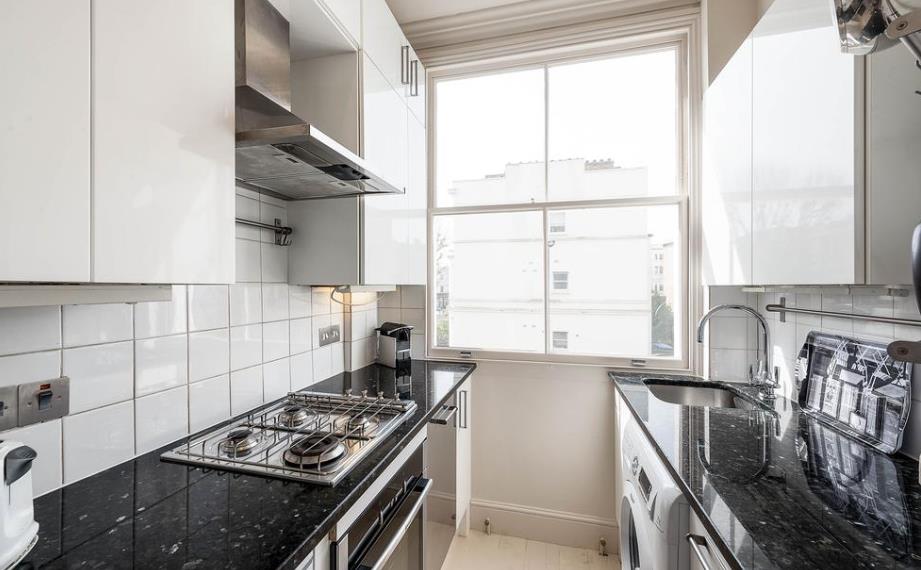 Flat Westbourne Terrace in City of Westminster