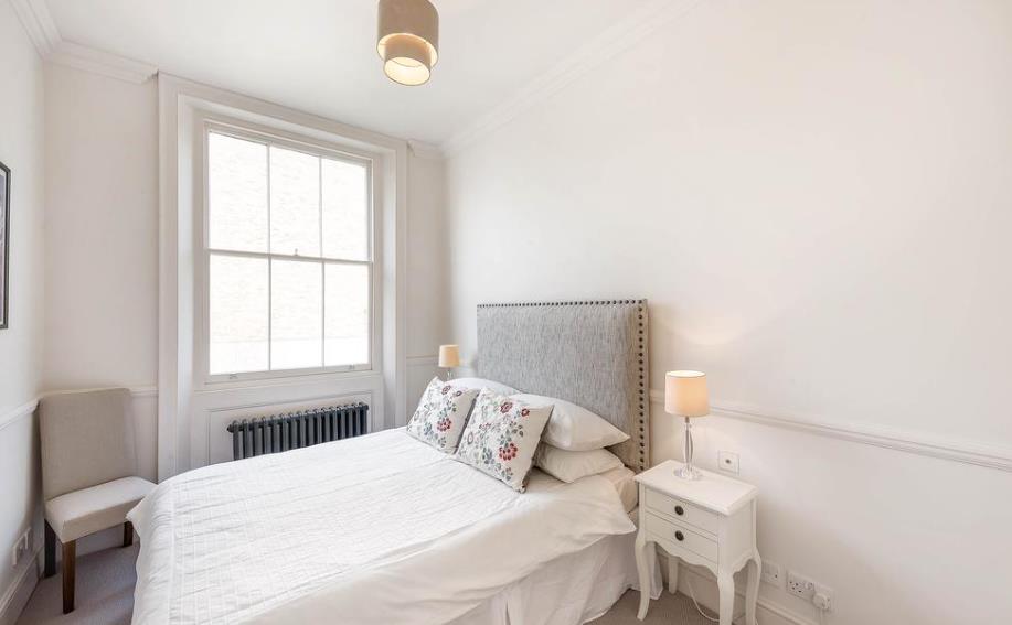 Flat Westbourne Terrace in City of Westminster
