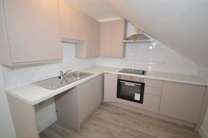Flat College Place in Southampton