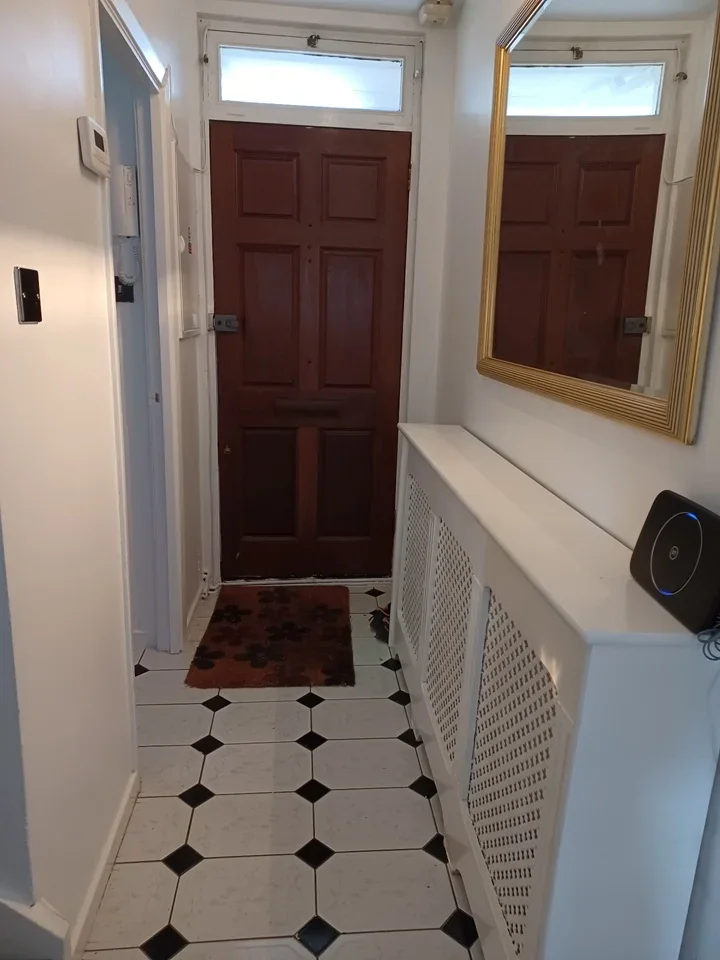 Room Acacia Gardens in City of Westminster