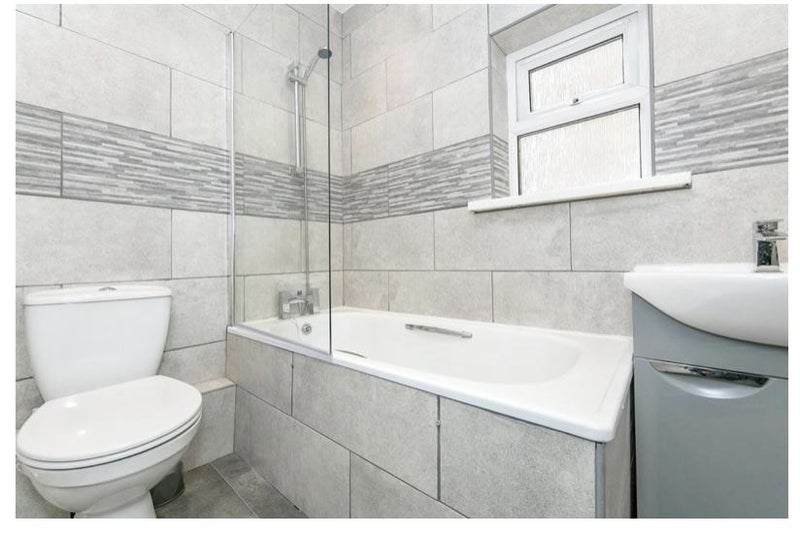 Room Bramford Road in Ipswich