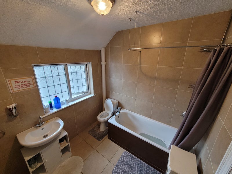 Room Carlton Hill in Nottingham