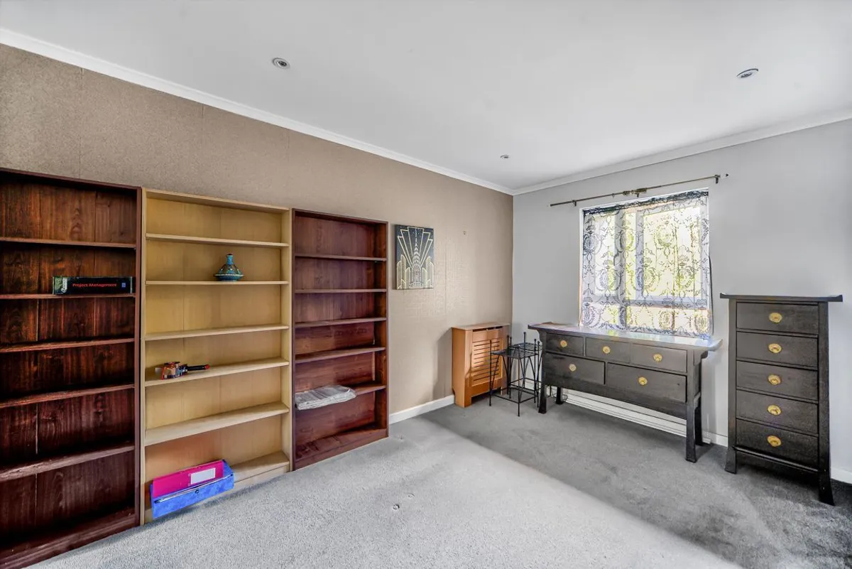 Flat Sidmouth Avenue in Greater London
