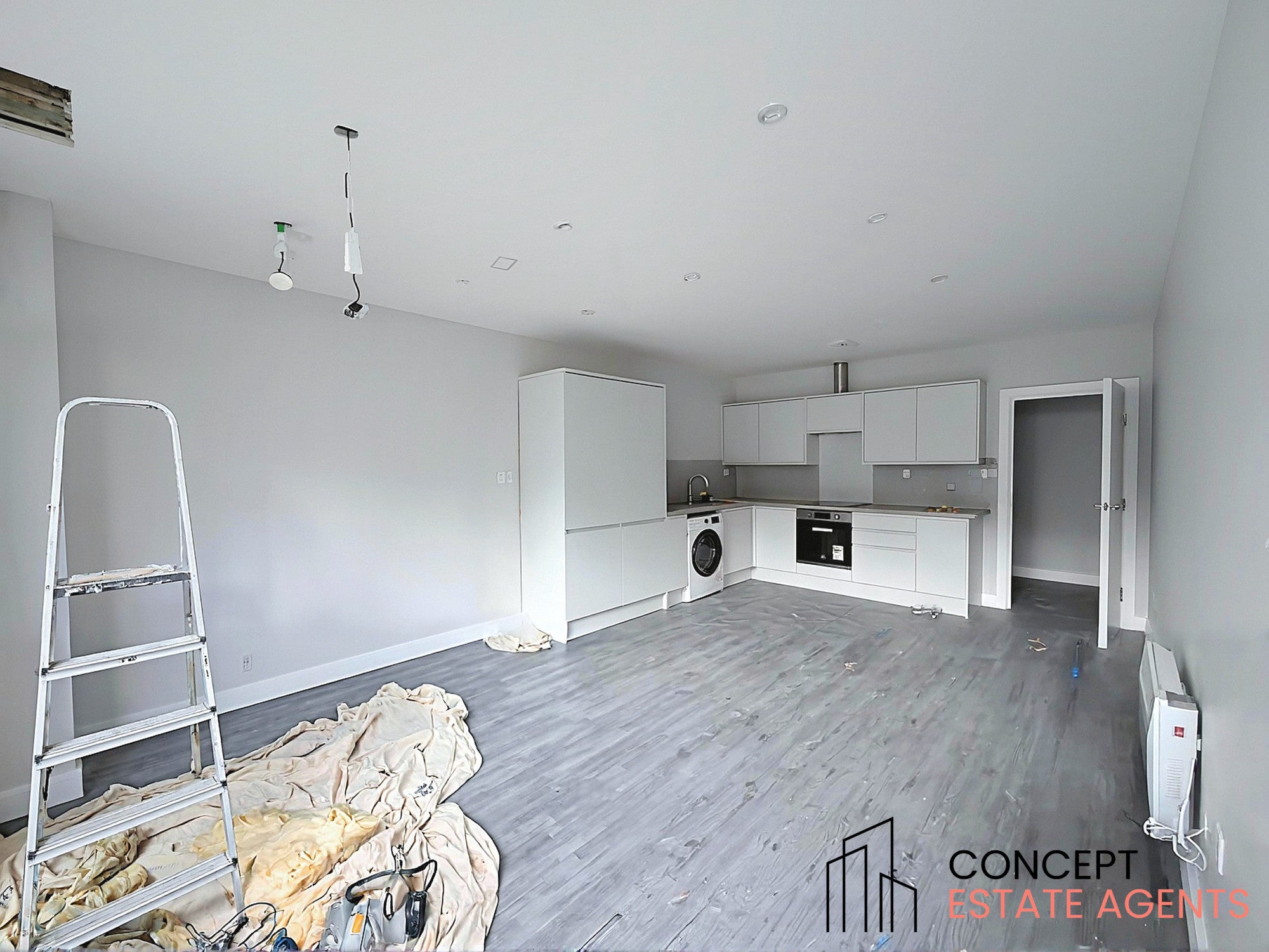 Flat Cavendish Avenue in Greater London
