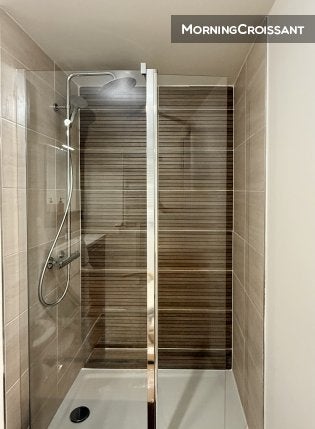 Flat Rue Berthe Kolochine-Erber in Romainville