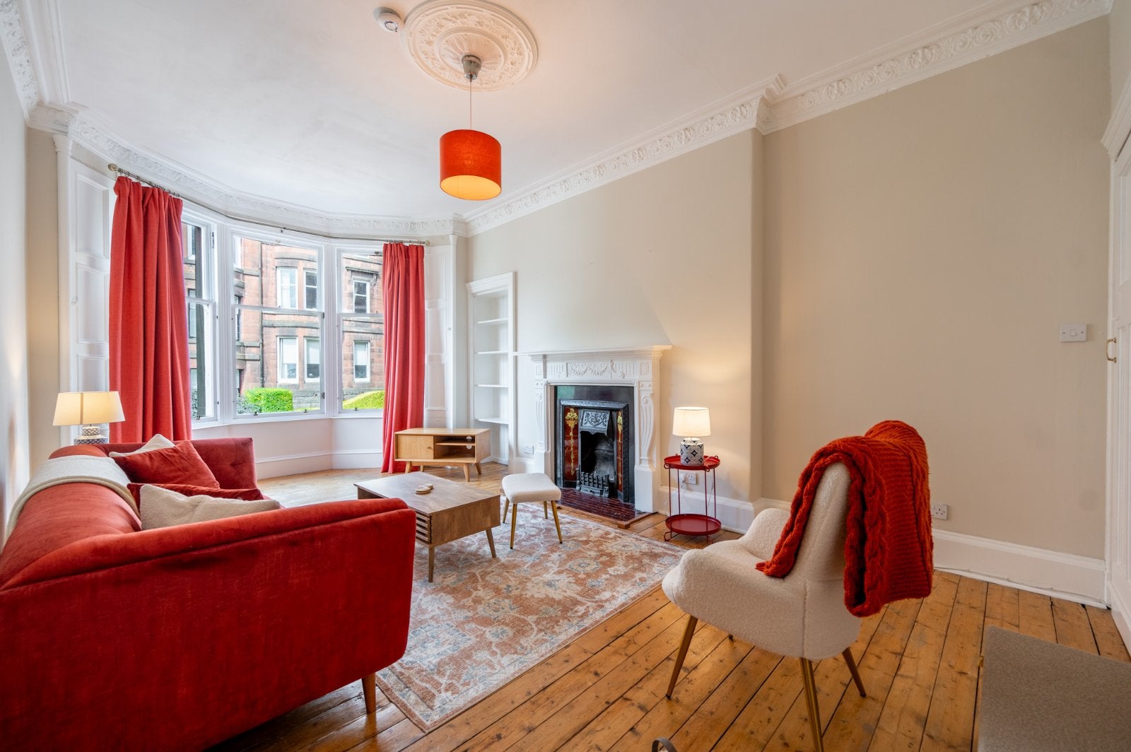 Flat Yarrow Gardens in Glasgow