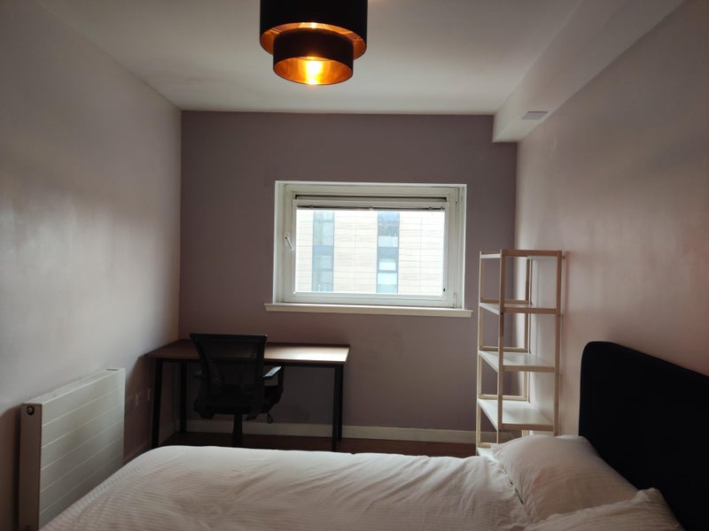 Room Castlebank Place in Glasgow