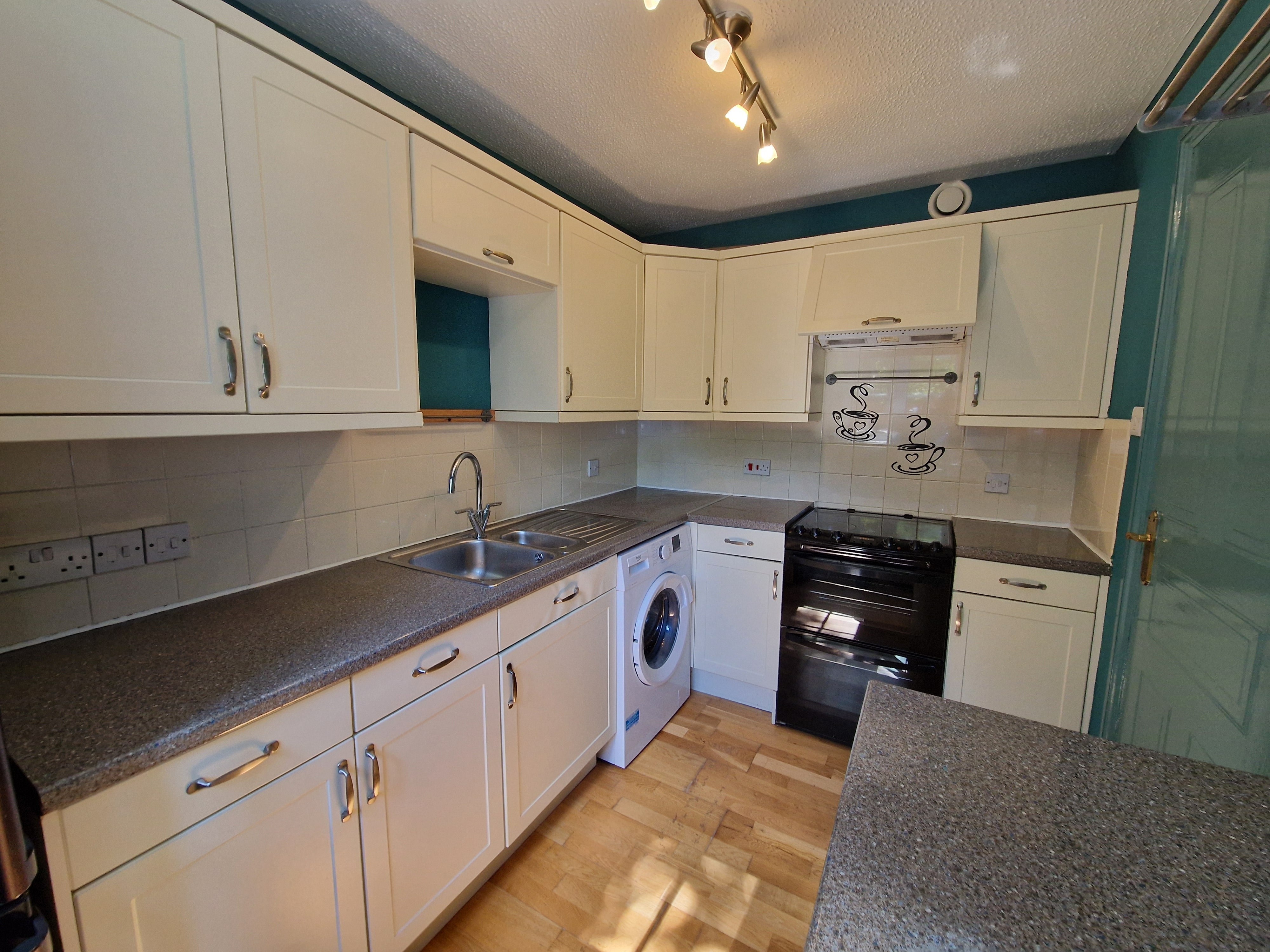 Flat Hardwicke Place in St Albans