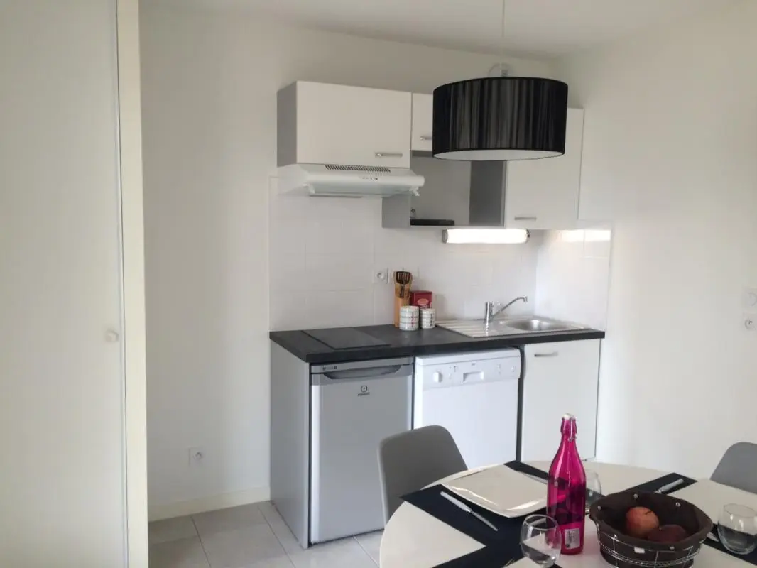 Flat Rue Paul Verlaine in Thouaré-sur-Loire