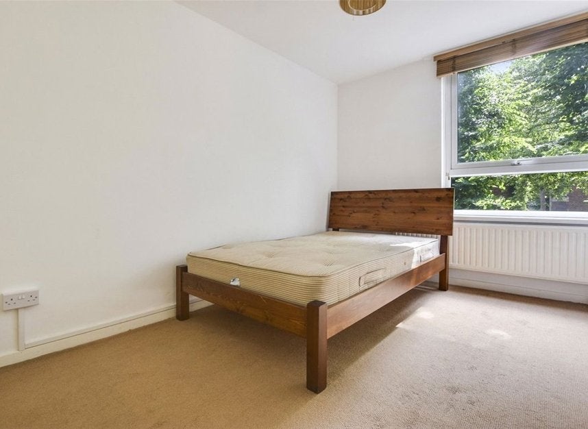 Flat Prince of Wales Road in Greater London