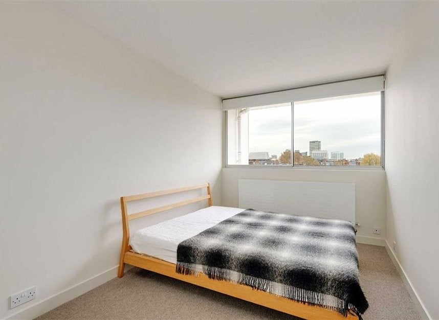 Flat Marylebone Road in City of Westminster