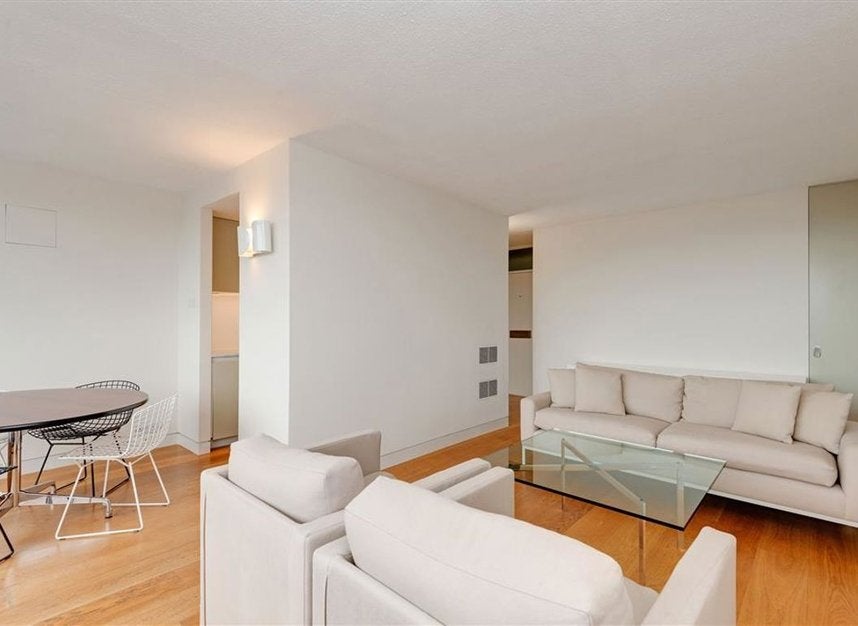 Flat Marylebone Road in City of Westminster