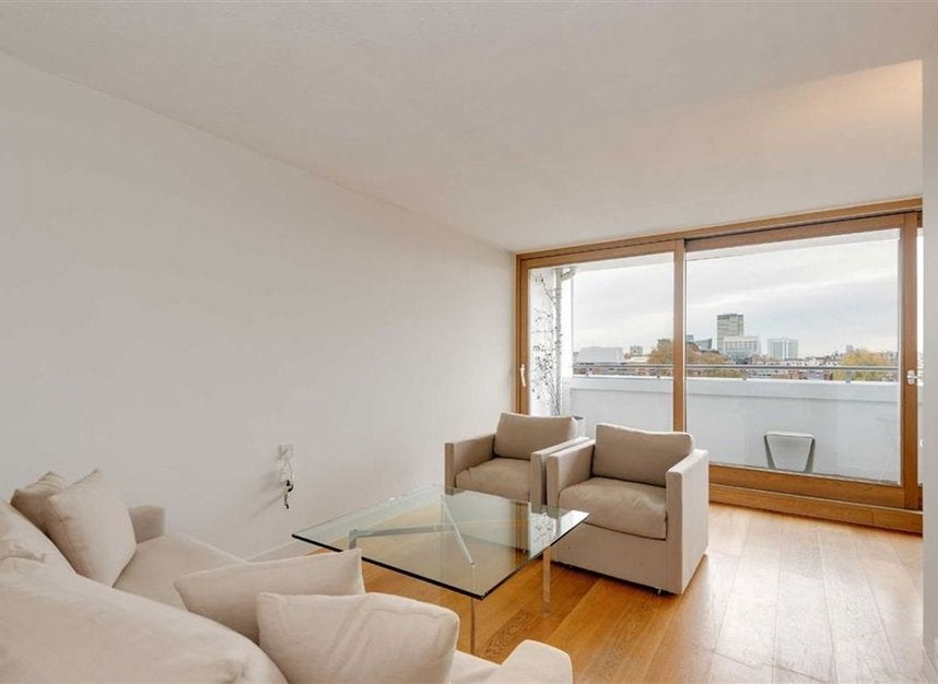 Flat Marylebone Road in City of Westminster