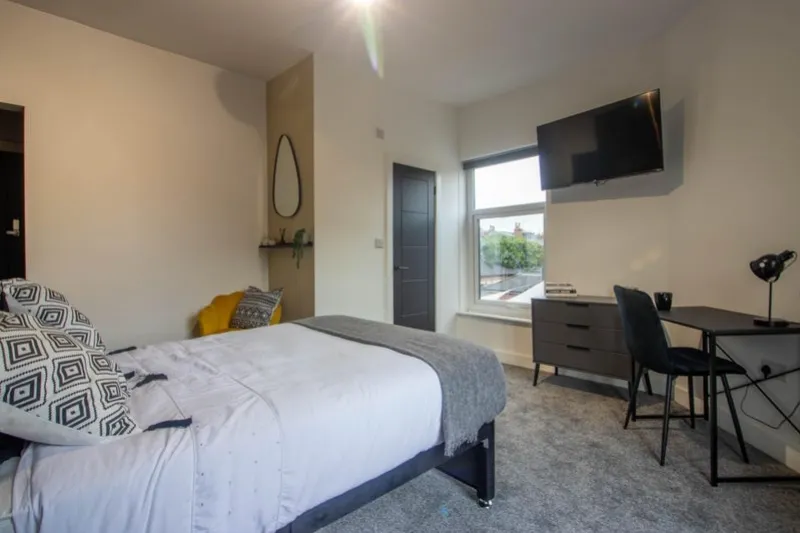 Room Chilwell Road in Nottingham