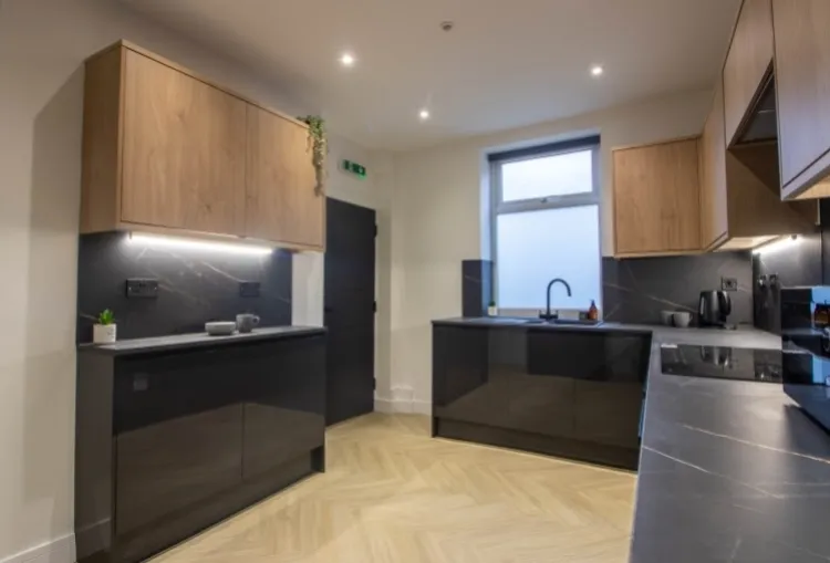 Room Chilwell Road in Nottingham