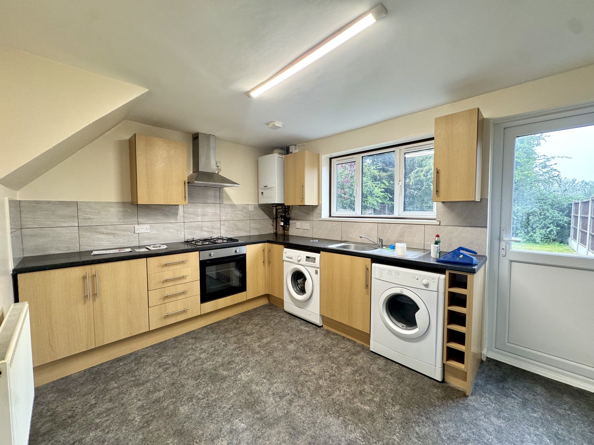 House Boundary Close in London