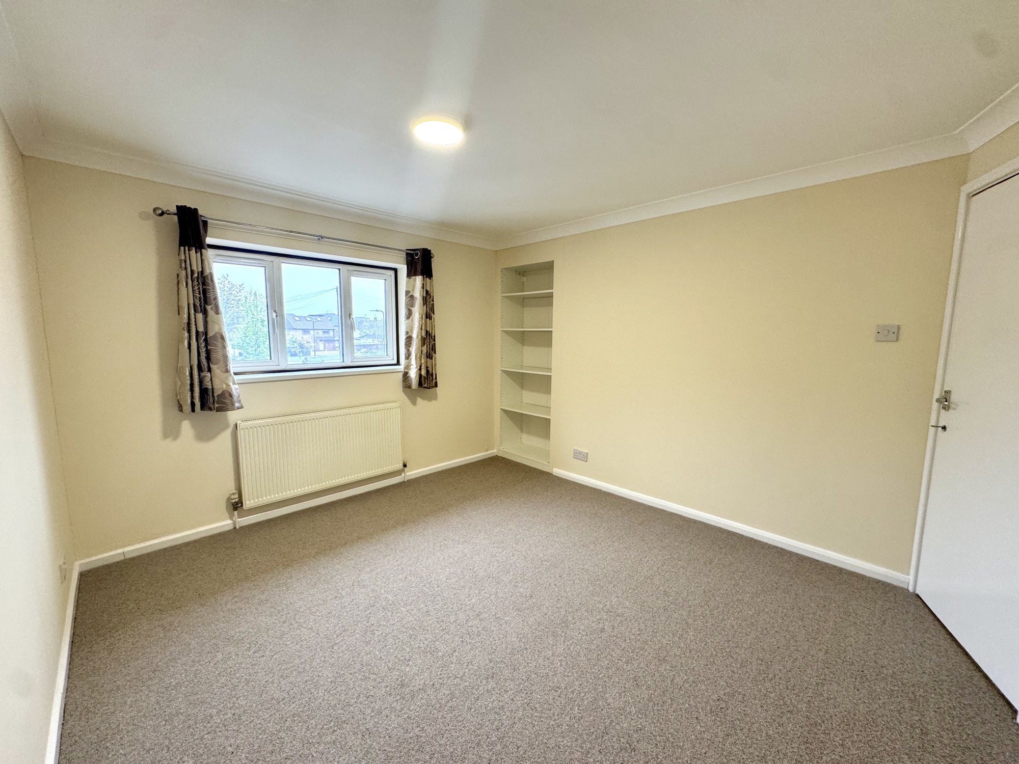 House Boundary Close in London