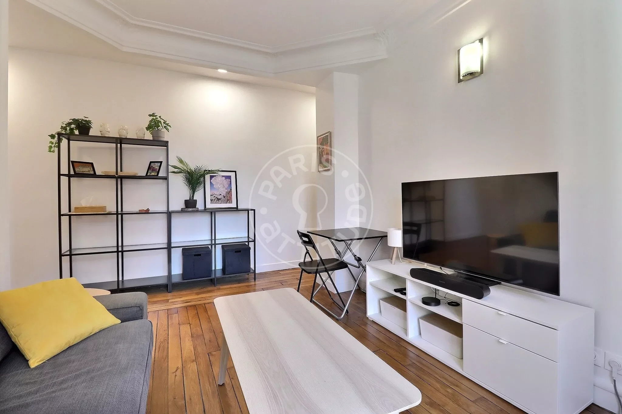 Appartement Rue de Chabrol à Paris