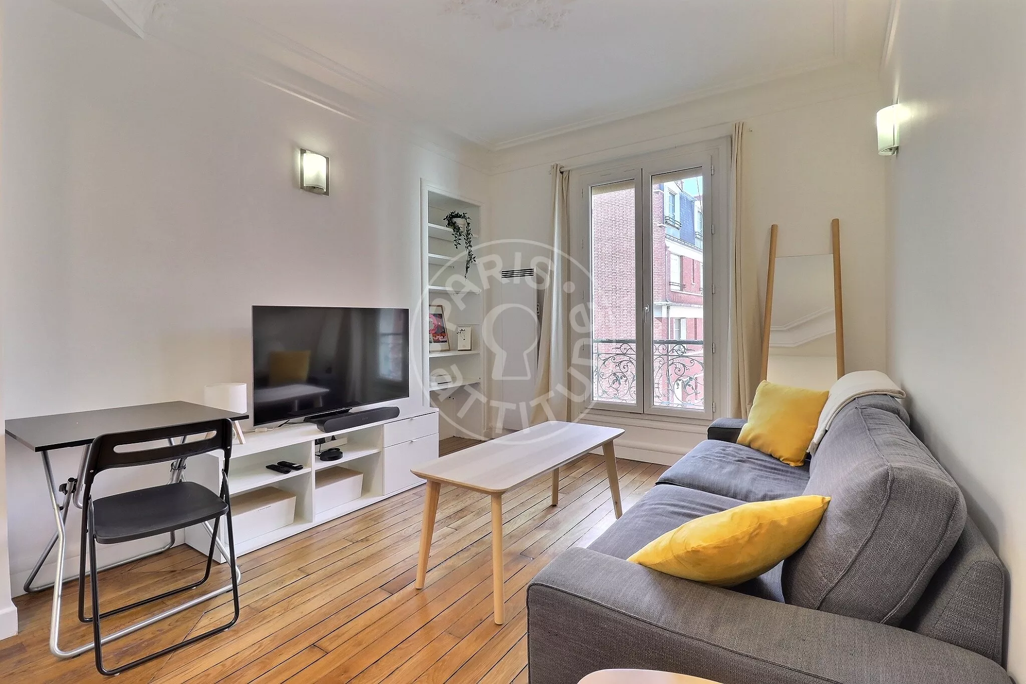 Appartement Rue de Chabrol à Paris