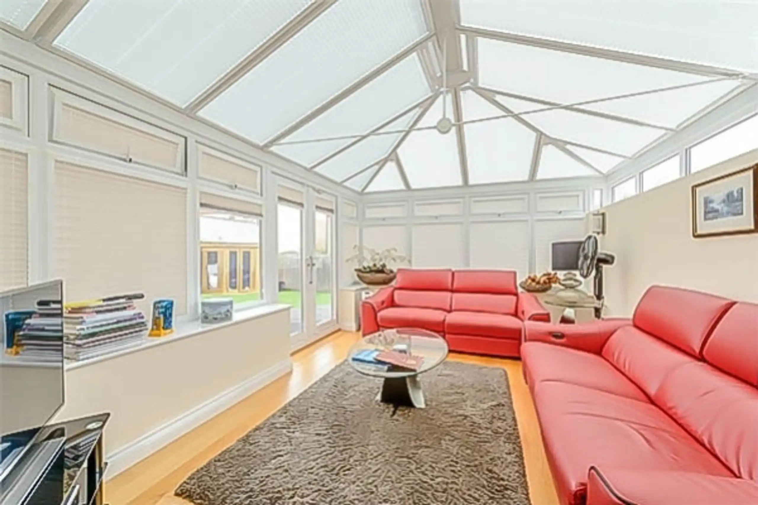 House Kempton Close in Cherwell District