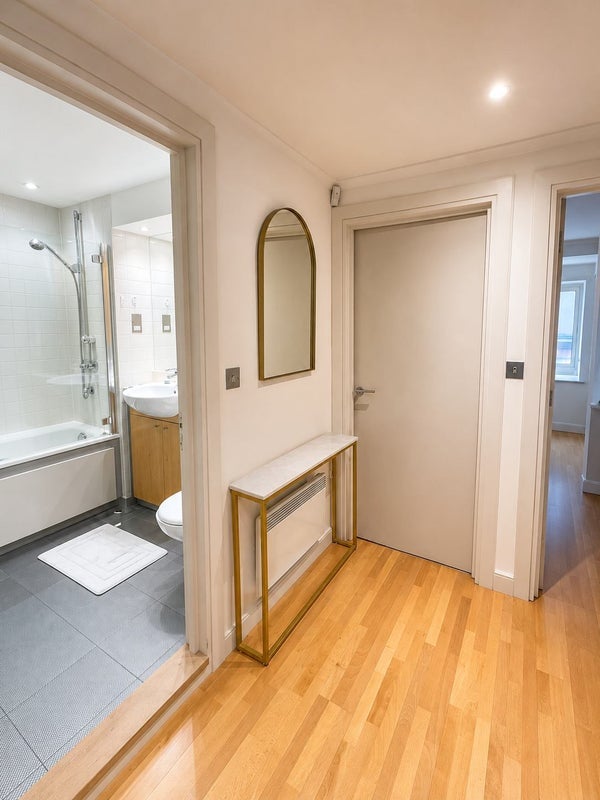 Room High Holborn in Greater London