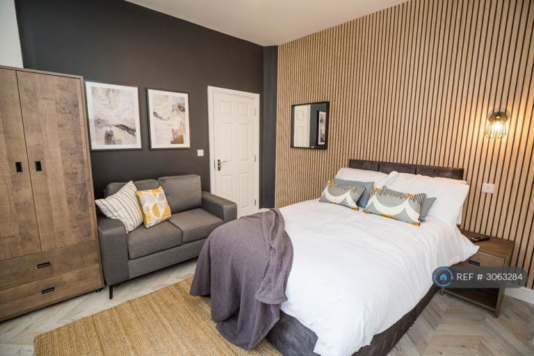 Room Queen Street in Chester