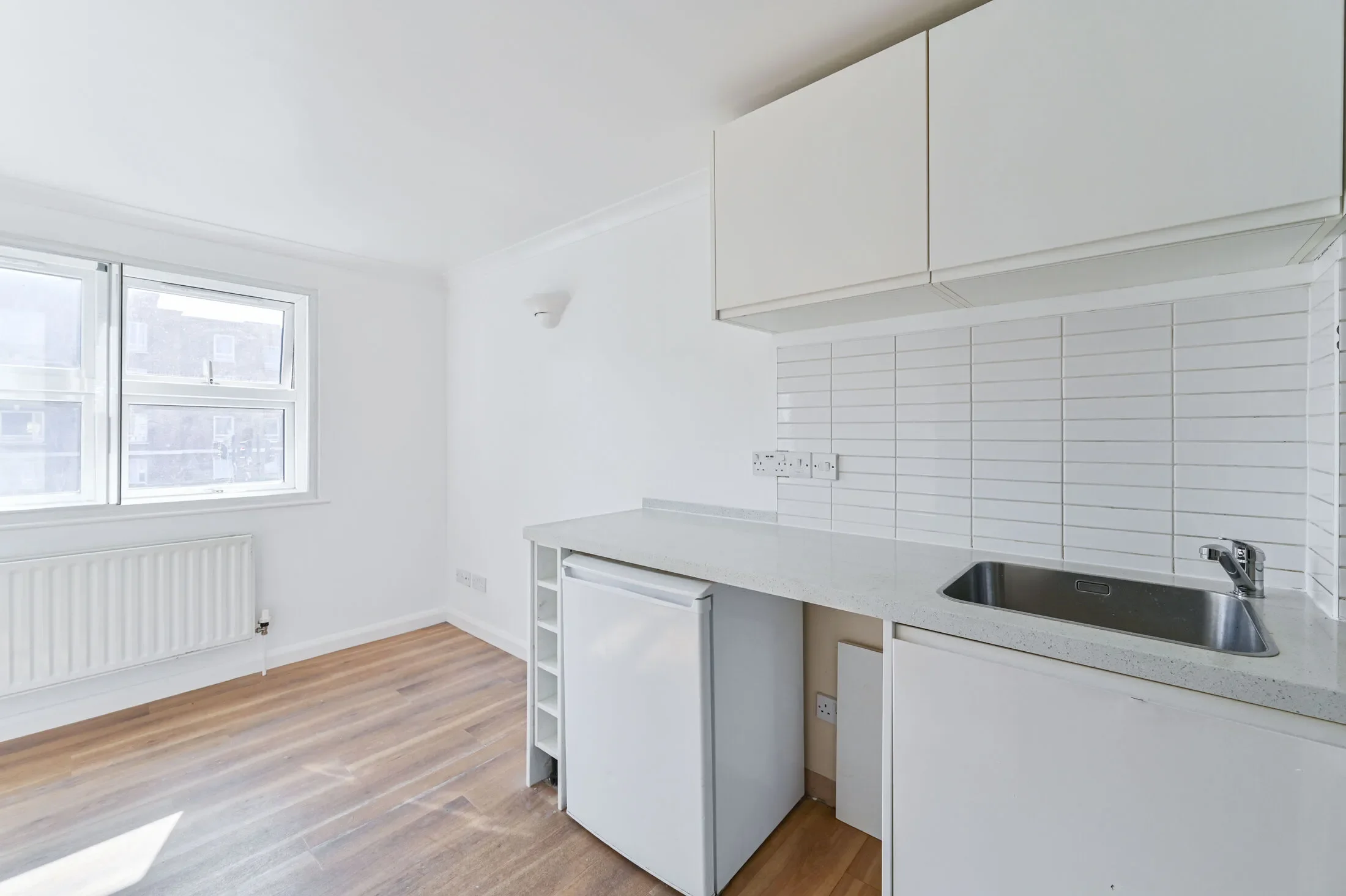 Flat Morden Road in Greater London