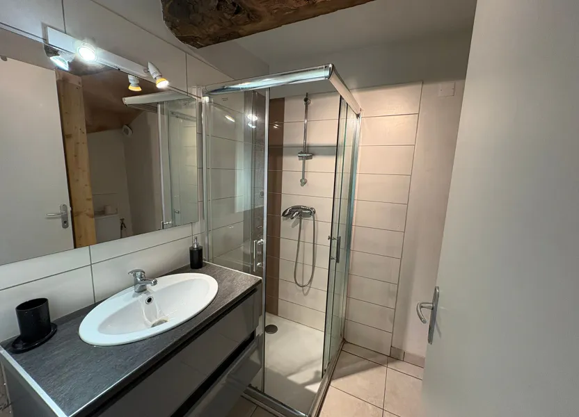 Flat Rue Droite in Marcillac-Vallon