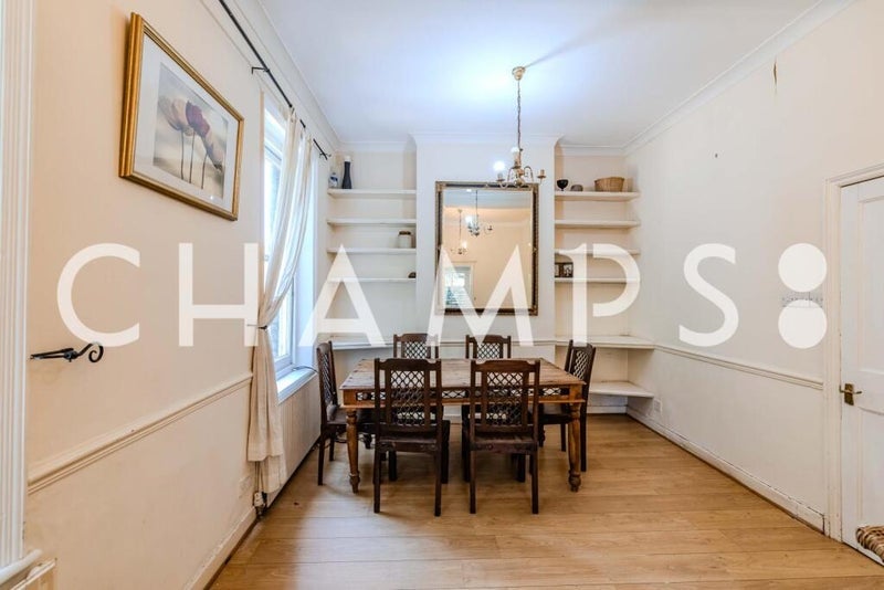 Room Stanlake Road in Greater London