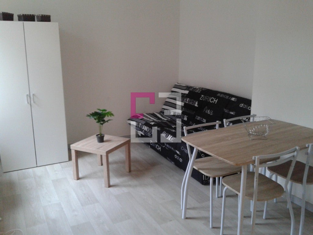 Flat Rue Voltaire in Saint-Quentin