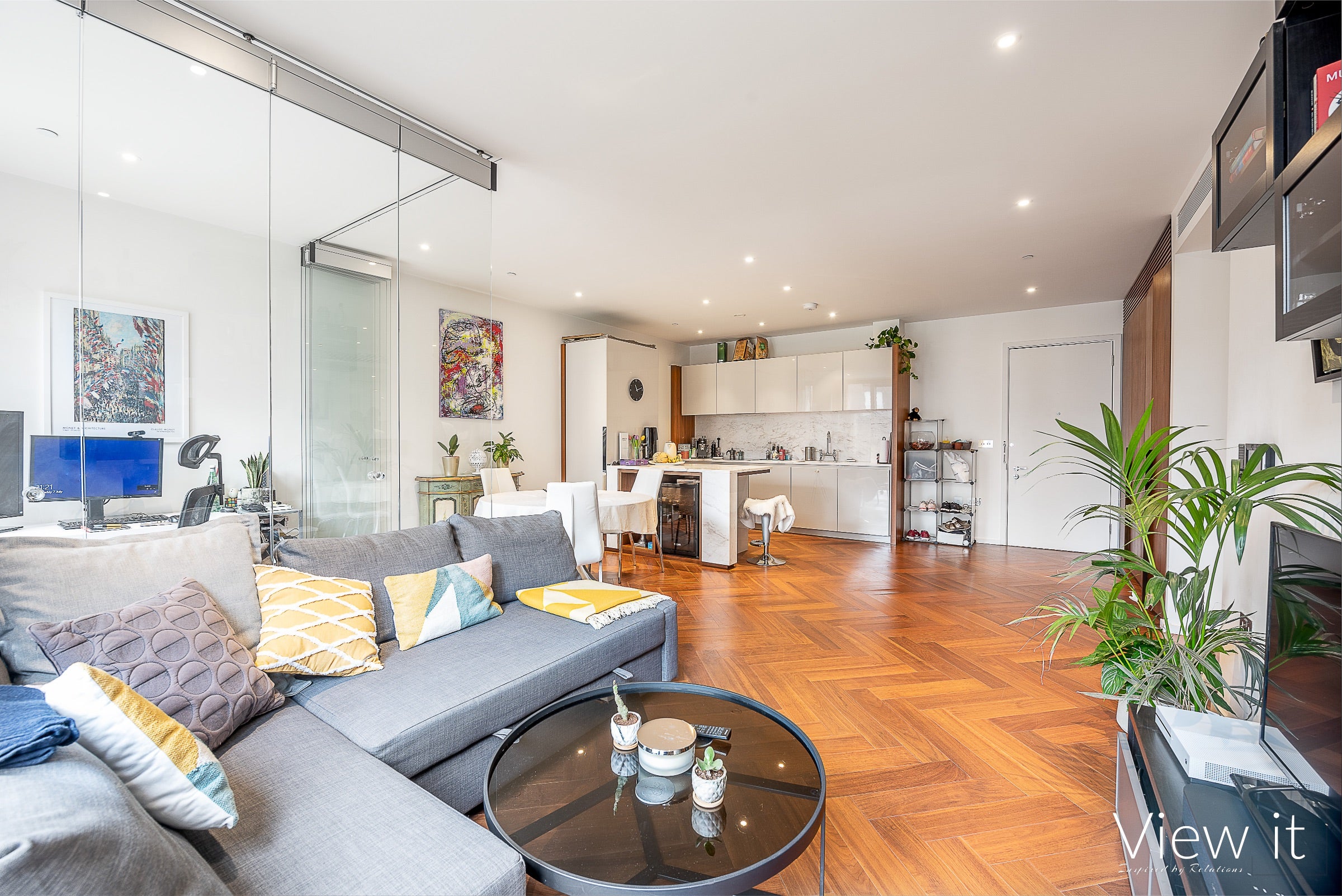 Flat New Union Square in Greater London