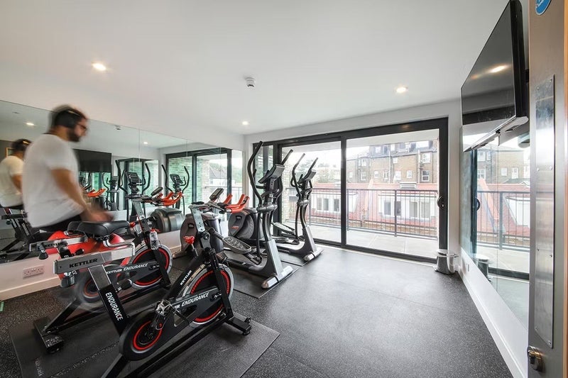 Flat Mercy Terrace in Greater London