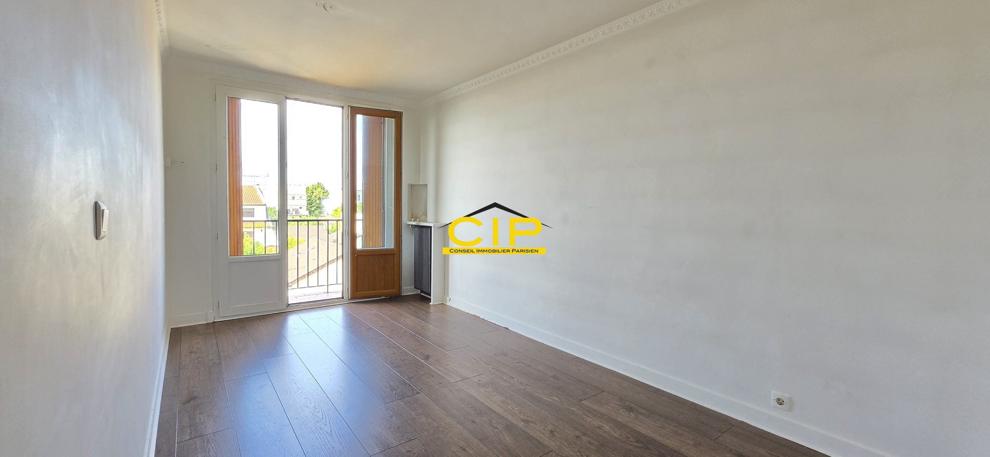 Flat Rue Pierre Curie in Romainville