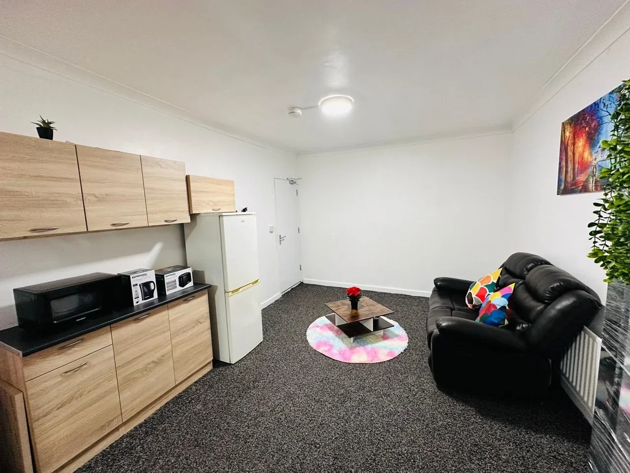 Room Lady Margaret Road in Greater London
