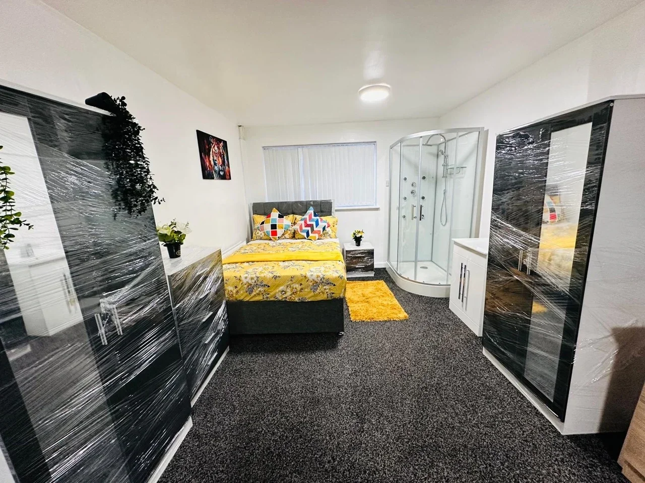 Room Lady Margaret Road in Greater London