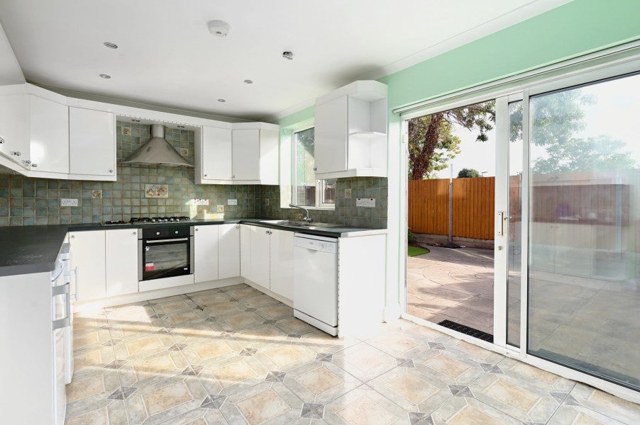 House Almond Close in Borough of Spelthorne