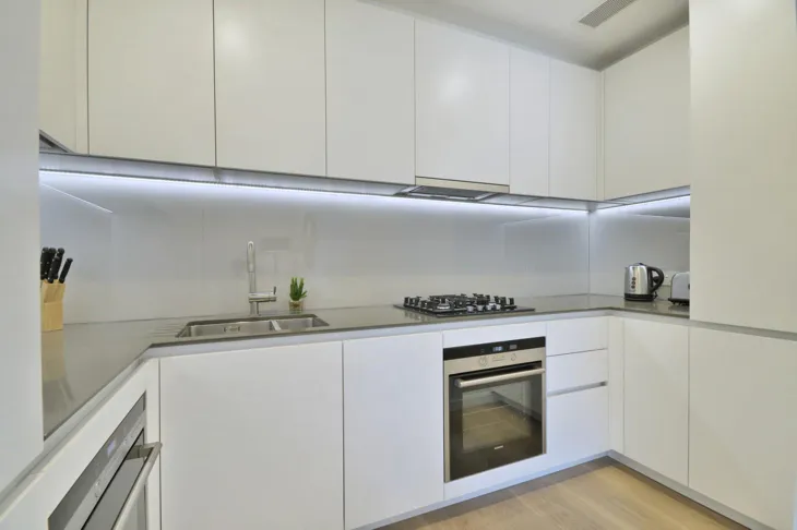 Flat Blackfriars Road in Greater London