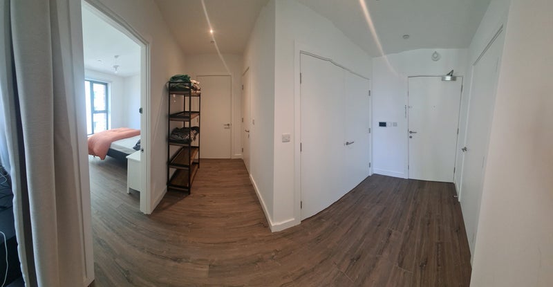 Room Reed Avenue in Greater London