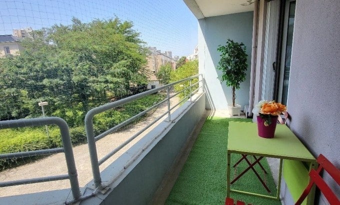 Flat Rue Gabriel Péri in Saint-Denis