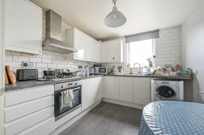 Room Mews Street in Greater London
