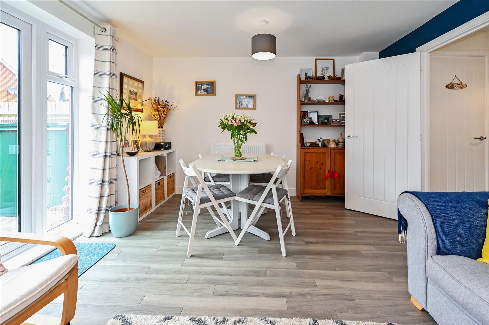 House Squires Grove in Aldingbourne