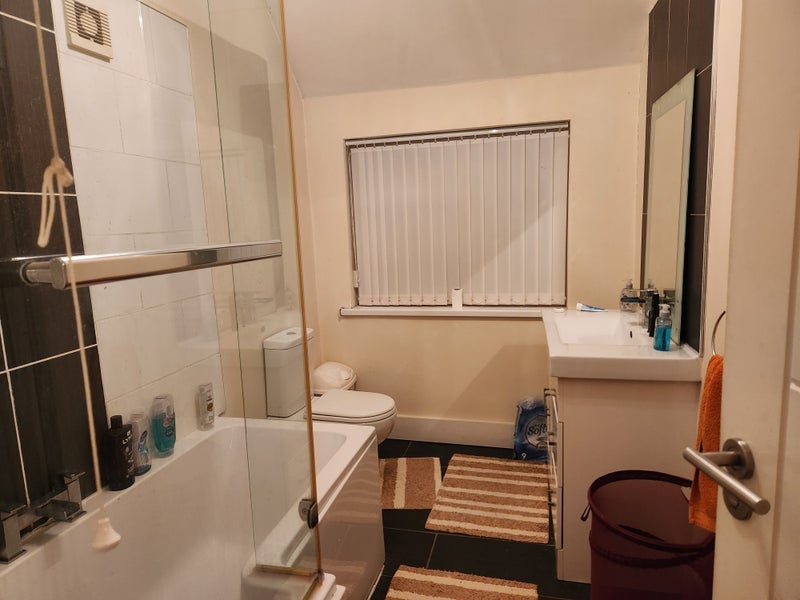Room Pershore Road in Birmingham