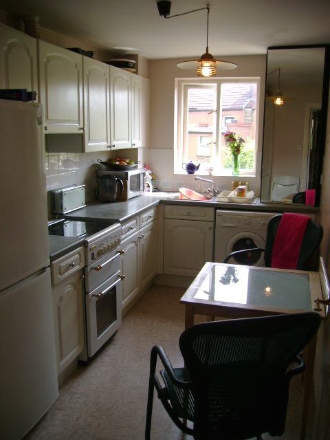 Room Lothair Road North in Greater London