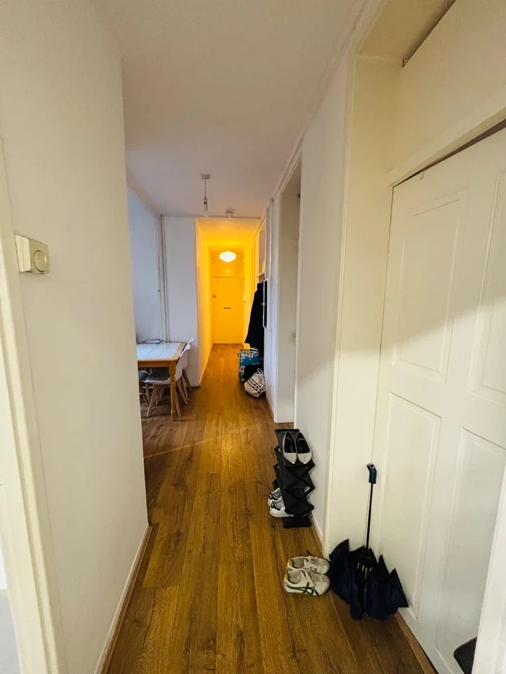 Room Percival Street in Greater London
