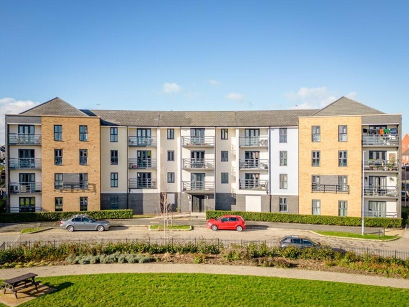 Flat Mansell Road in Patchway
