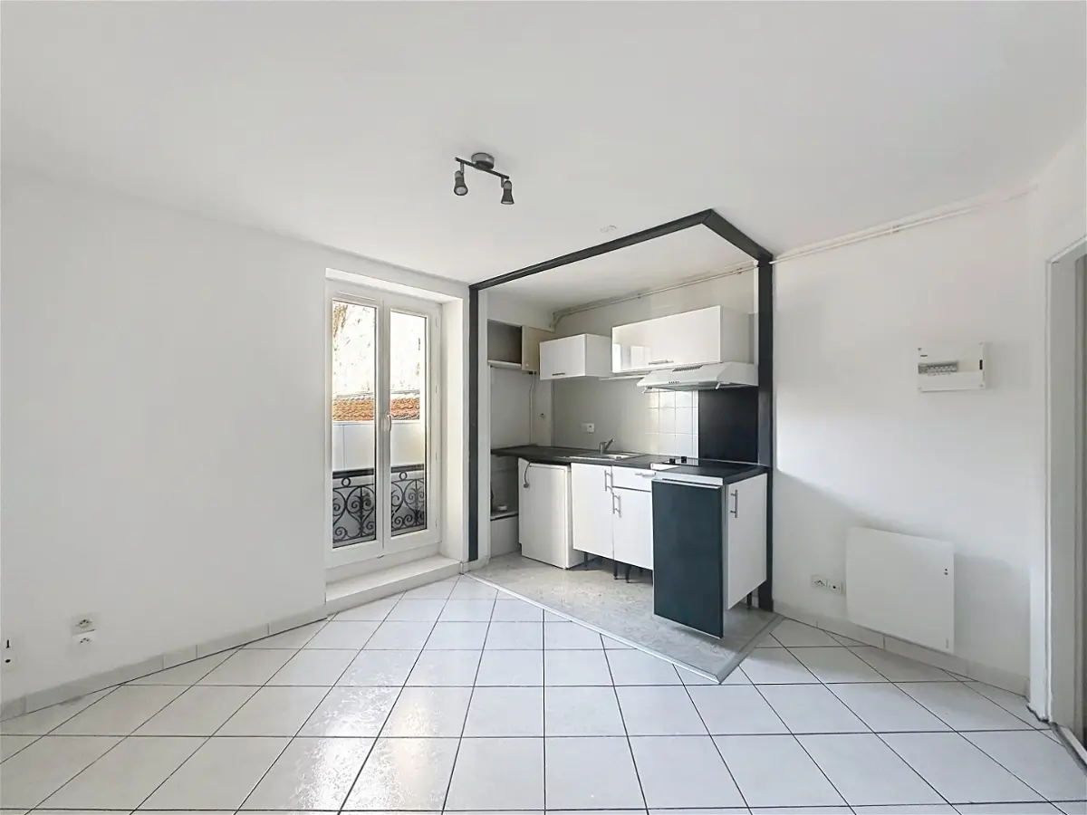 Flat Rue du Mirail in Mont-de-Marsan