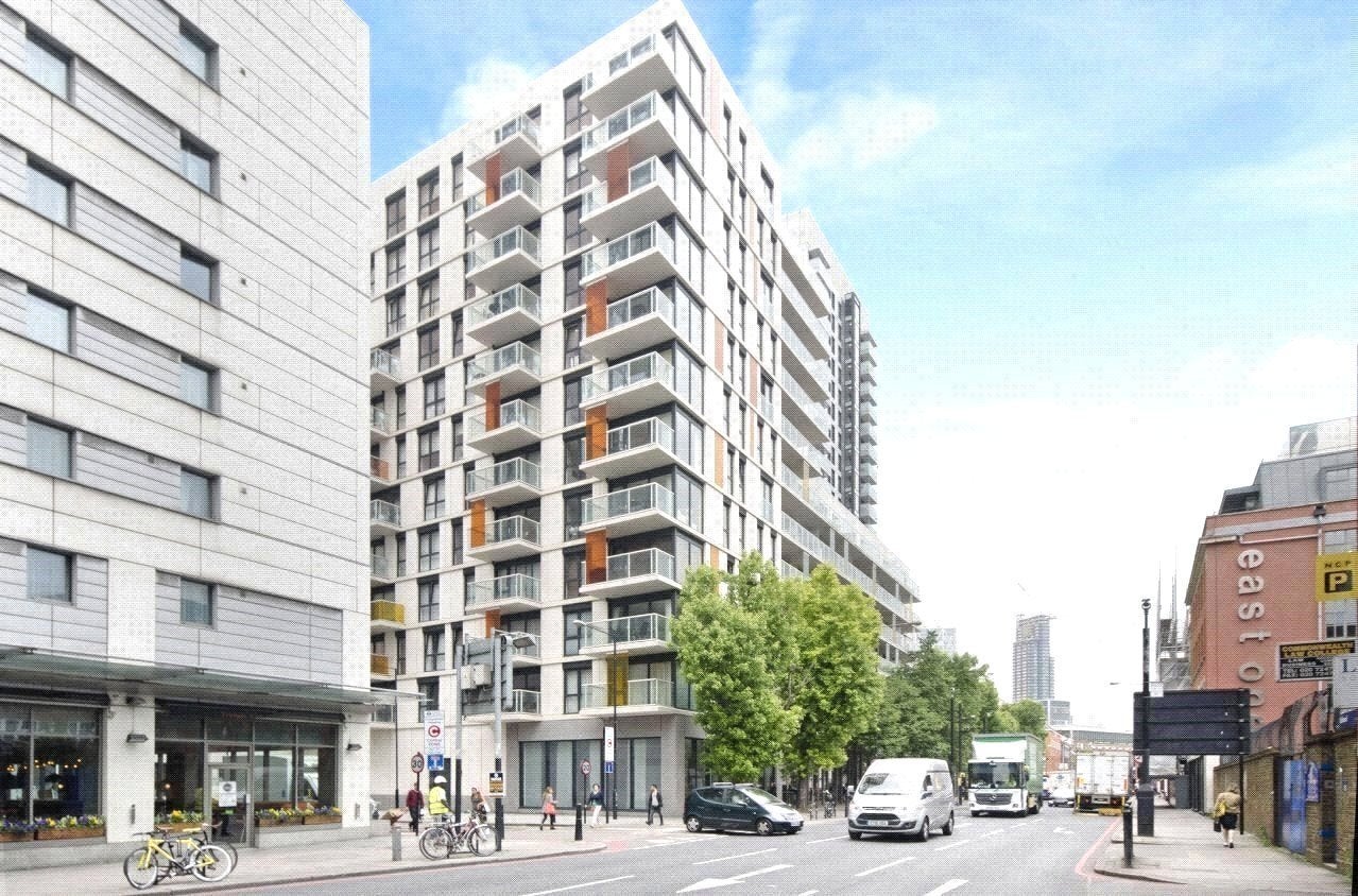 Flat Commercial Street in Greater London