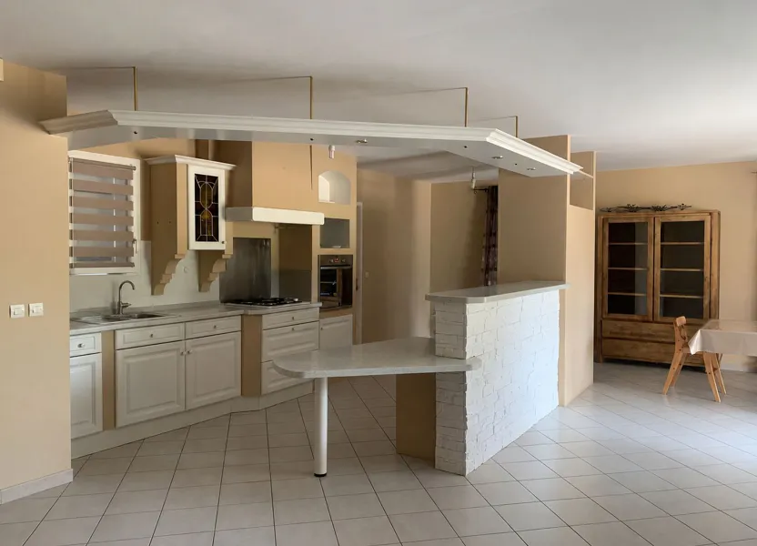 Maison Chemin de Tanisse à Alba-la-Romaine